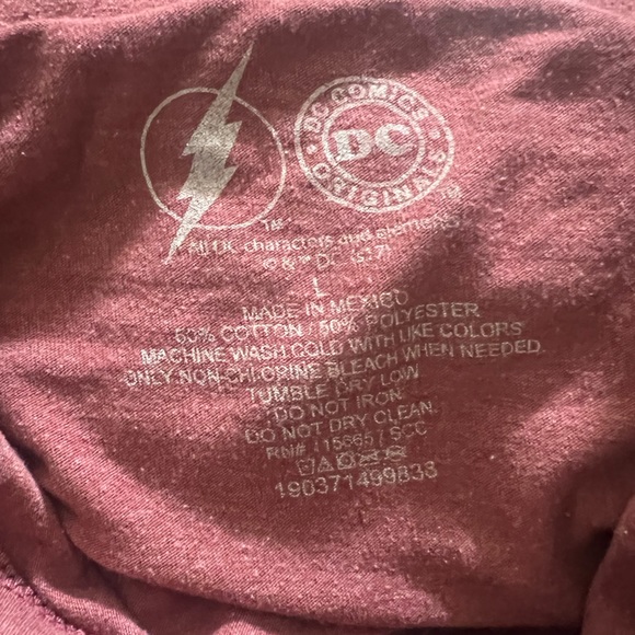 Flash T-Shirt, Adults L - Picture 2 of 3